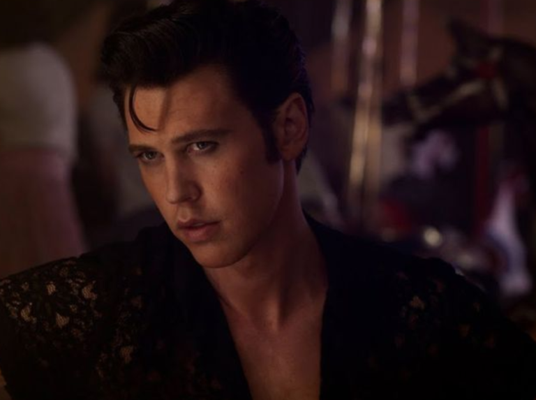 Biopic de Elvis Presley arrasa en EE.UU a 45 años de su último show
