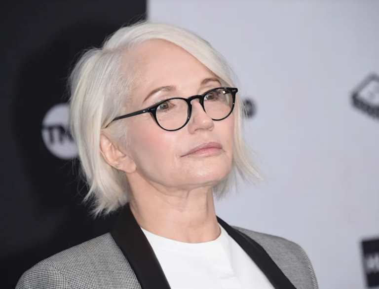 Actriz exnovia de Johnny Depp podría complicar al actor