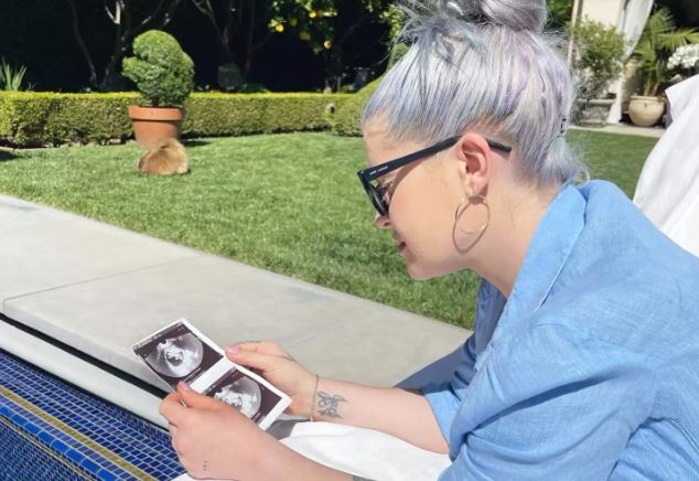 Kelly Osborne se recuperó de la adicción y espera su primer bebé