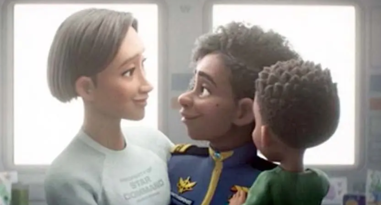 El beso lésbico en una la película de "Buzz Lightyear" del que todos hablan