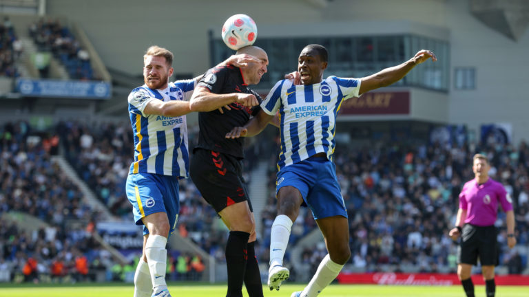 Alfaro llenó de elogios a Caicedo y Mac Allister por sus rendimientos en Brighton